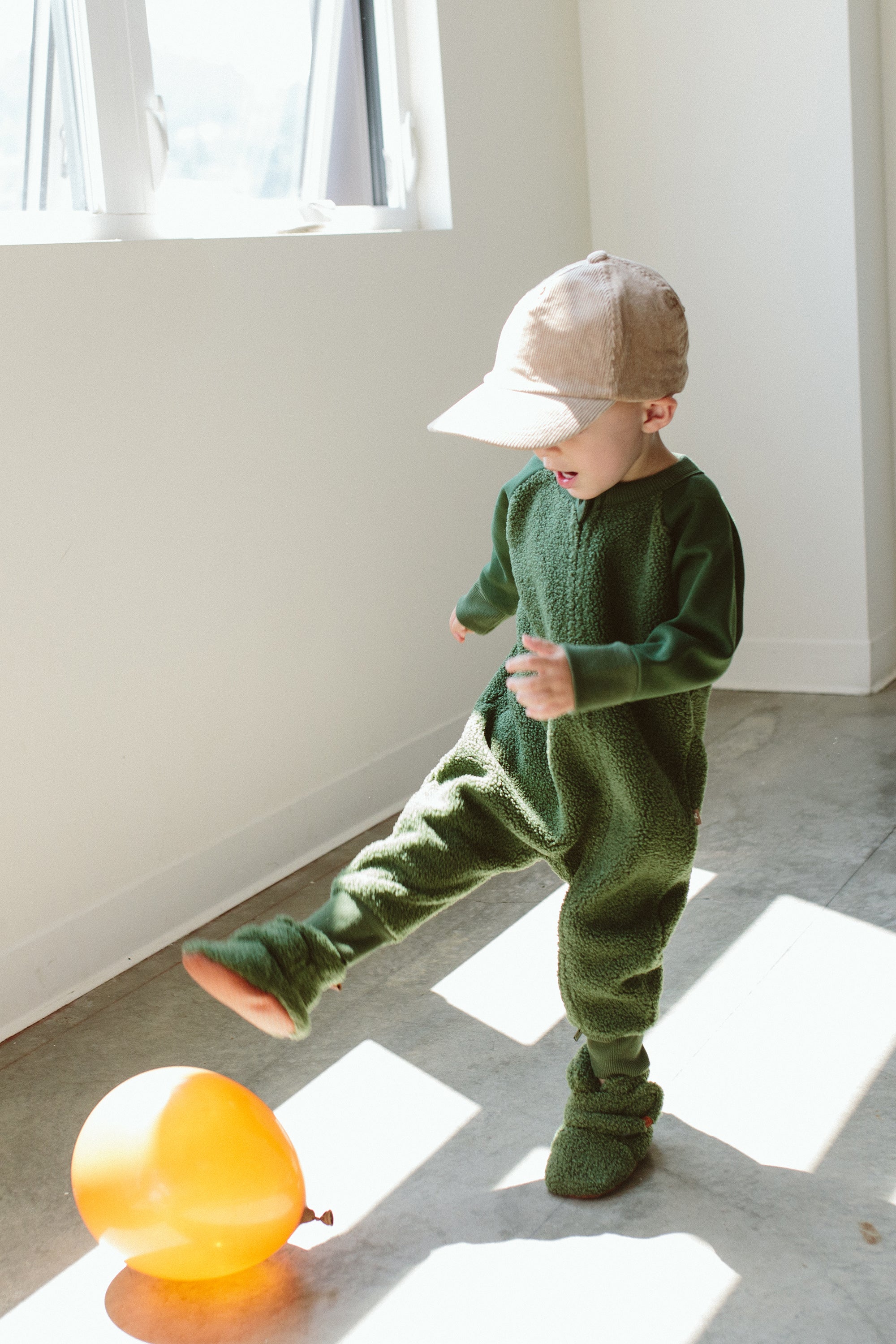 Goumi Kids SPRUCE Grow With You Sherpa One Piece – detail view