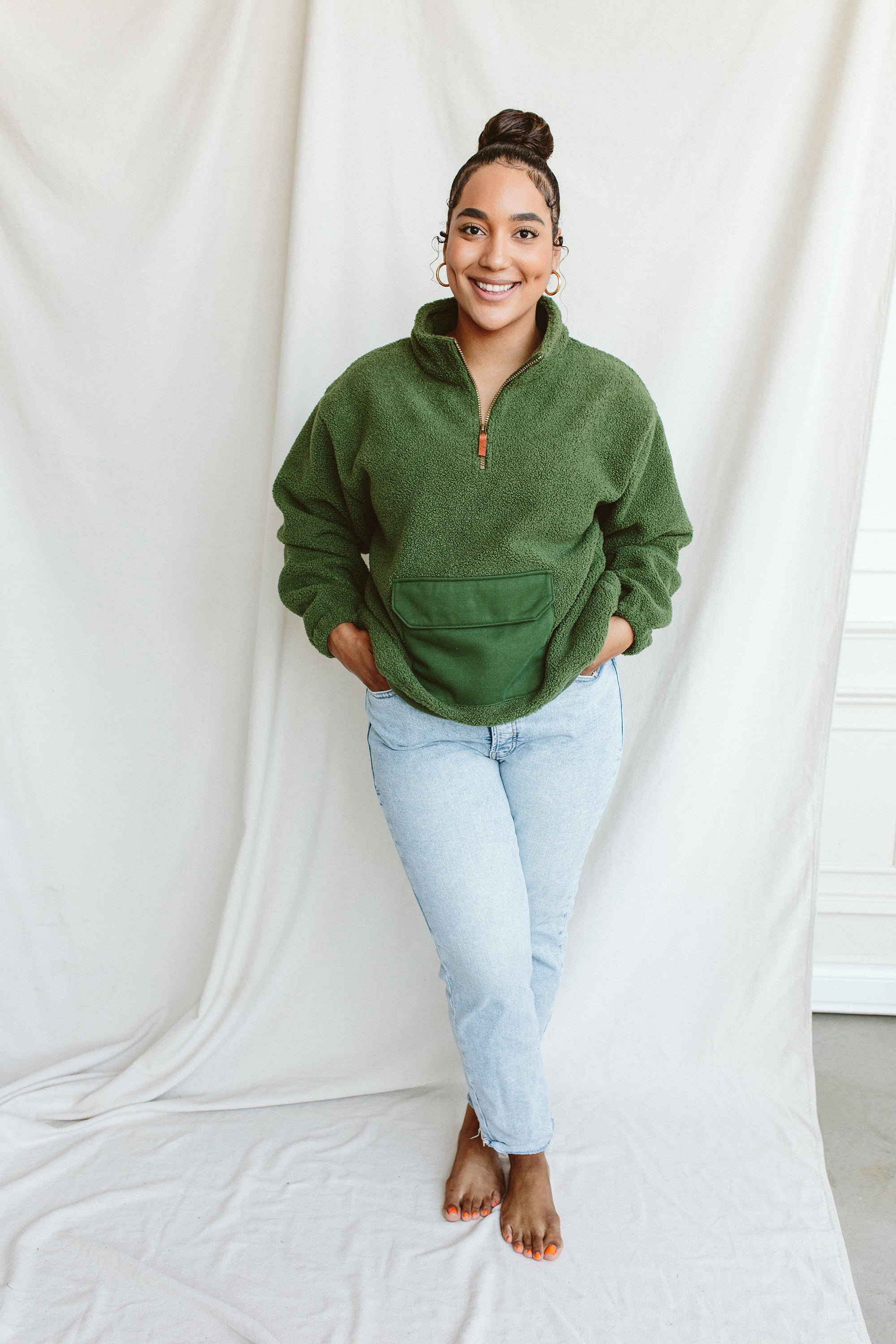 Goumi Kids SPRUCE Adult Sherpa Zip Pullover – lifestyle