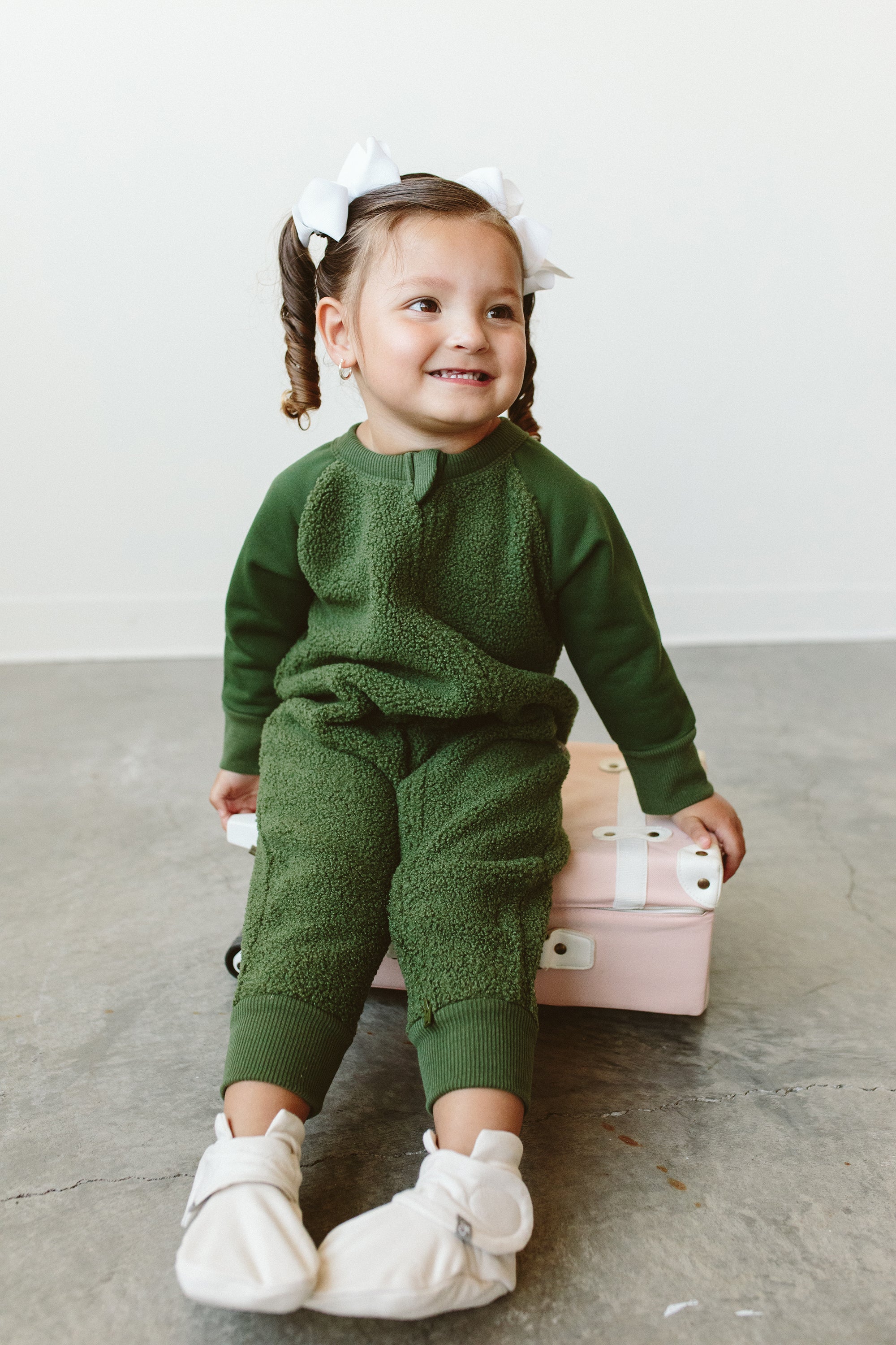 Goumi Kids SPRUCE Grow With You Sherpa One Piece – detail view