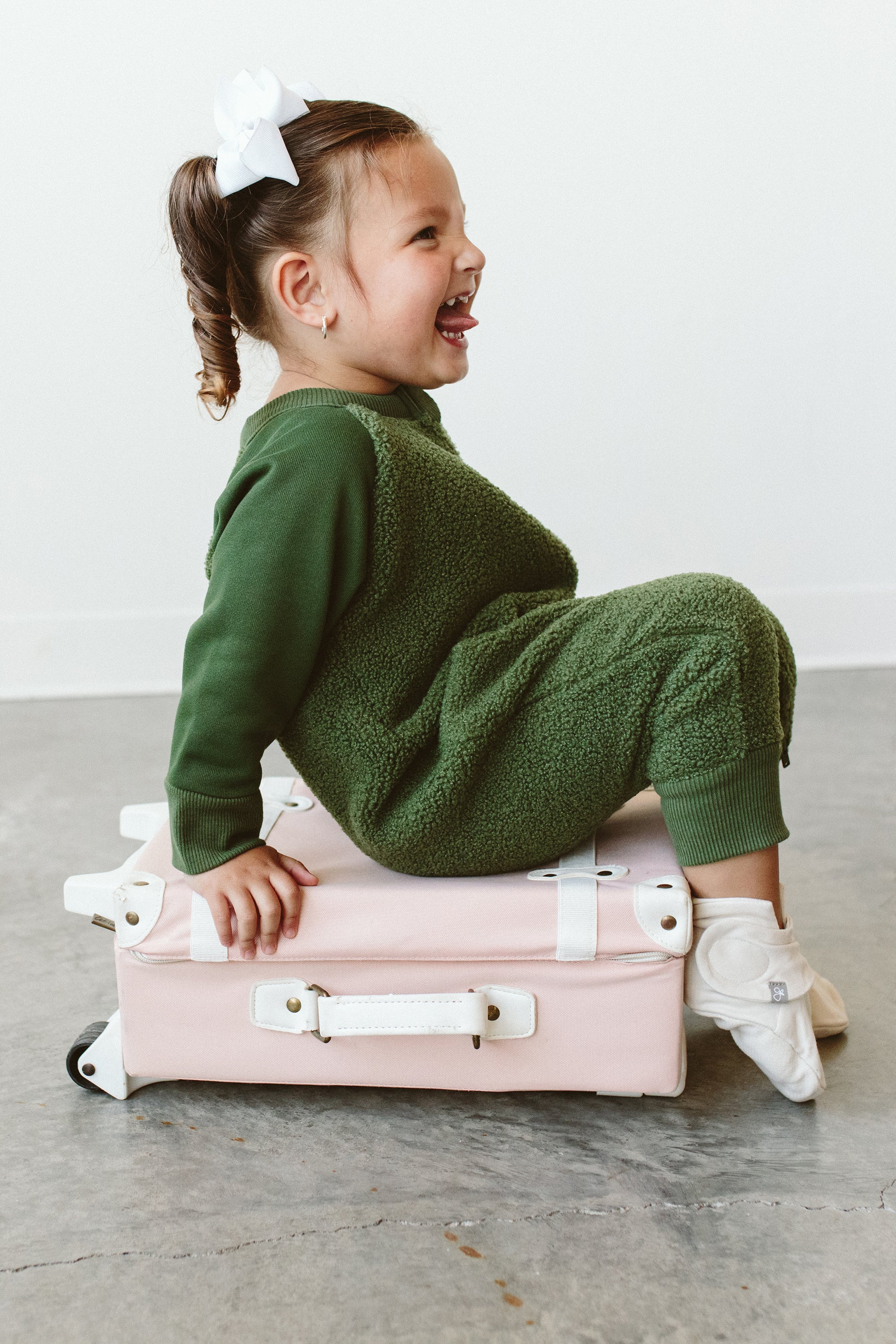 Goumi Kids SPRUCE Grow With You Sherpa One Piece – detail view
