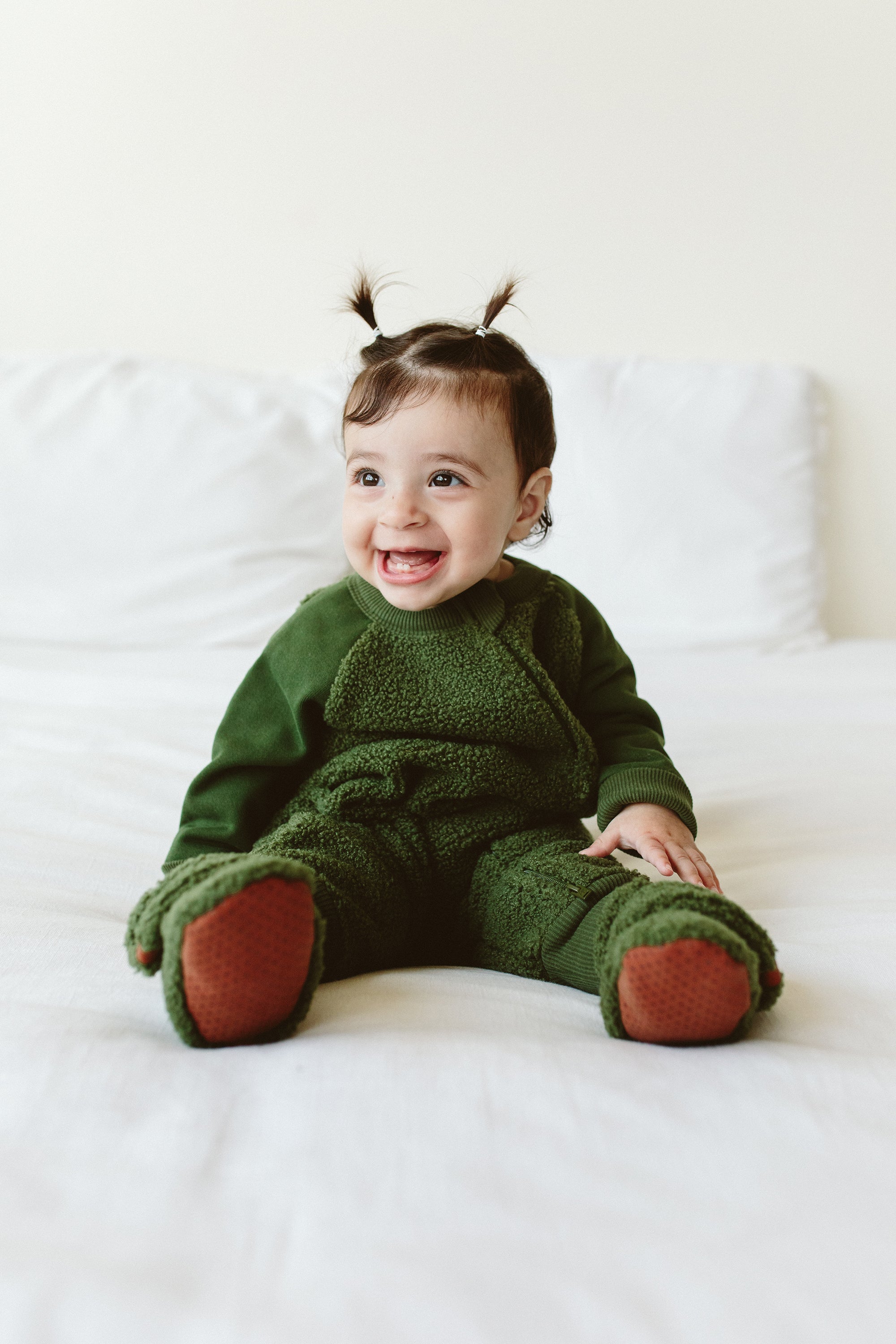 Goumi Kids SPRUCE Grow With You Sherpa One Piece – detail view