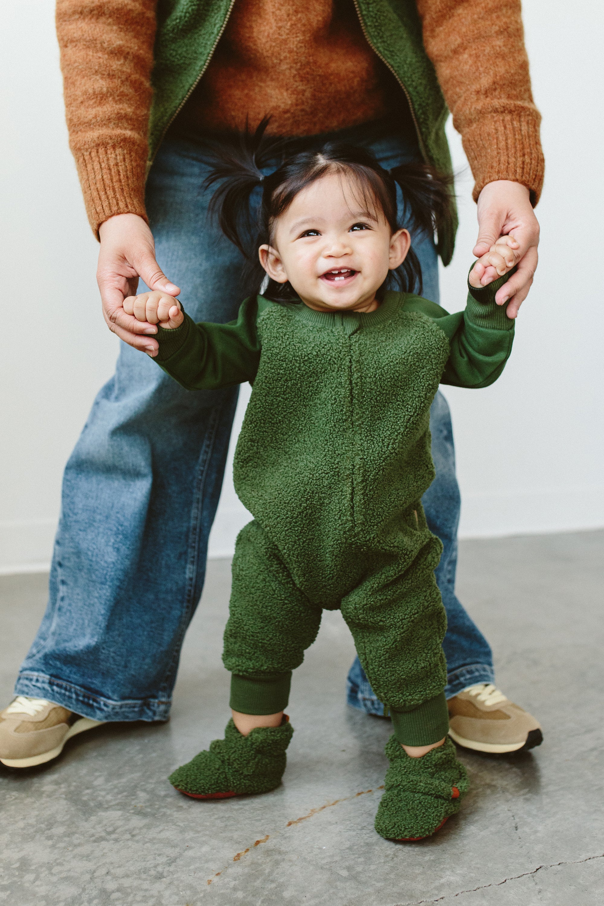 Goumi Kids SPRUCE Grow With You Sherpa One Piece – detail view