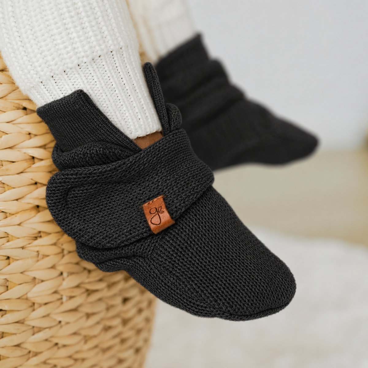 STAY ON KNIT BOOTS | SHADOW