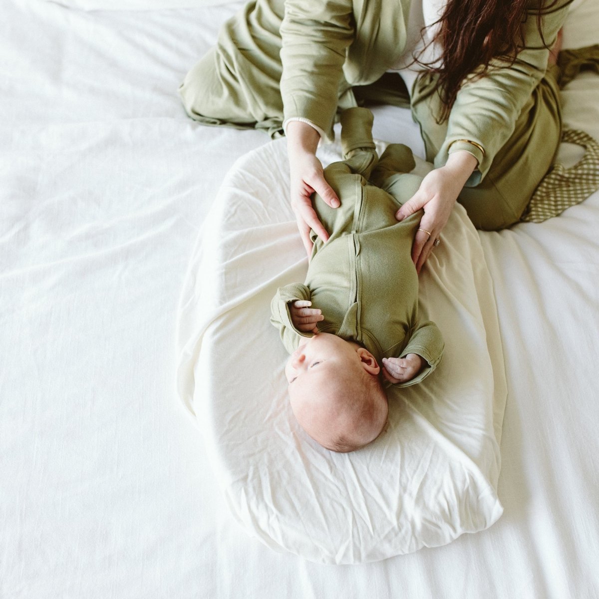 Goumi Kids ARTICHOKE Grow With You Baby Footie Snug Fit – bamboo viscose organic cotton blend – detail