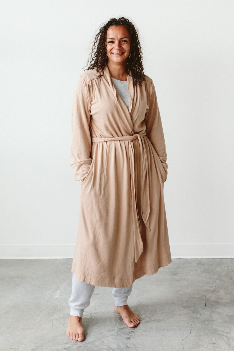 Goumi Kids SANDSTONE Women's Robe – soft bamboo organic cotton robe – detail