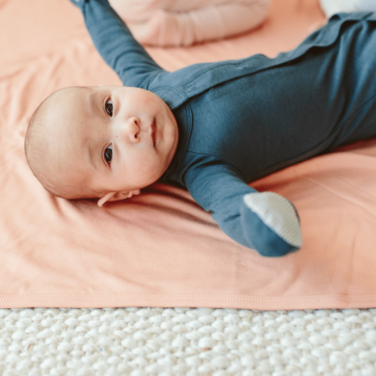 Goumi Kids MIDNIGHT Convertible Sleeper Baby Gown – patented, bamboo viscose organic cotton blend – detail