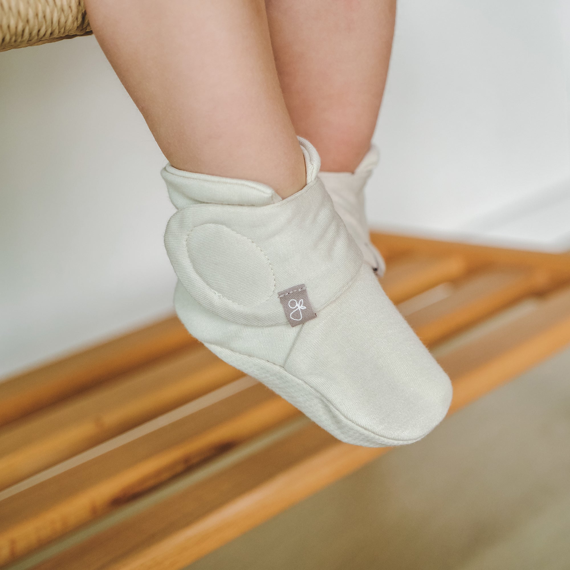 Goumi Kids BIRCH Stay-On Baby Boots – soft sole newborn booties – lifestyle