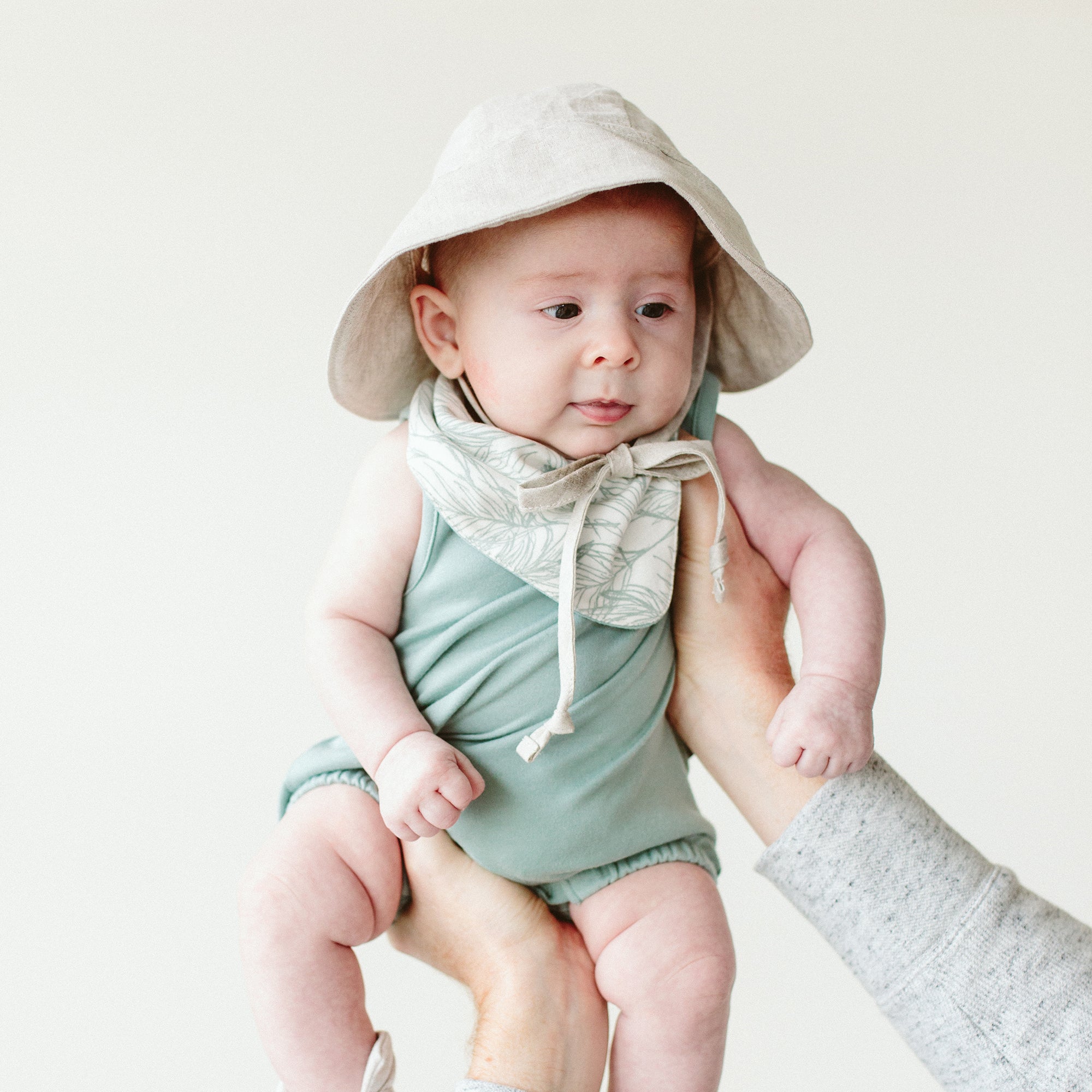 SUNBONNET | STORM GRAY