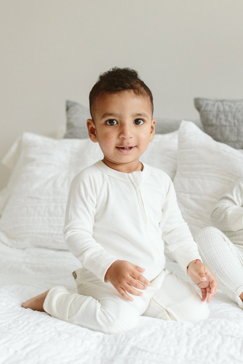 Goumi Kids CLOUD Grow With You Zipper Jumpsuit – bamboo organic cotton – flat lay