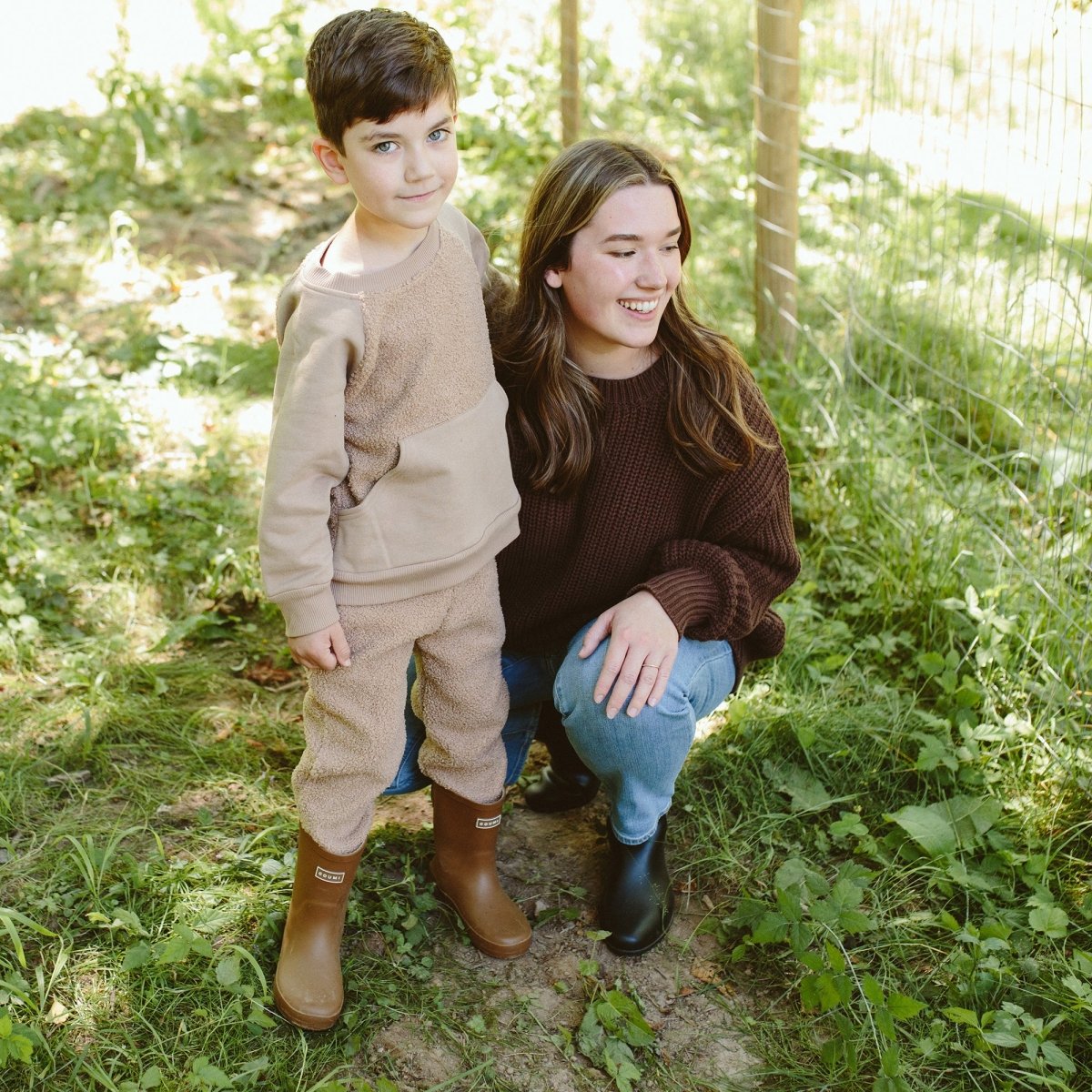 WOMENS CHUNKY KNIT SWEATER | HIDE - goumikids